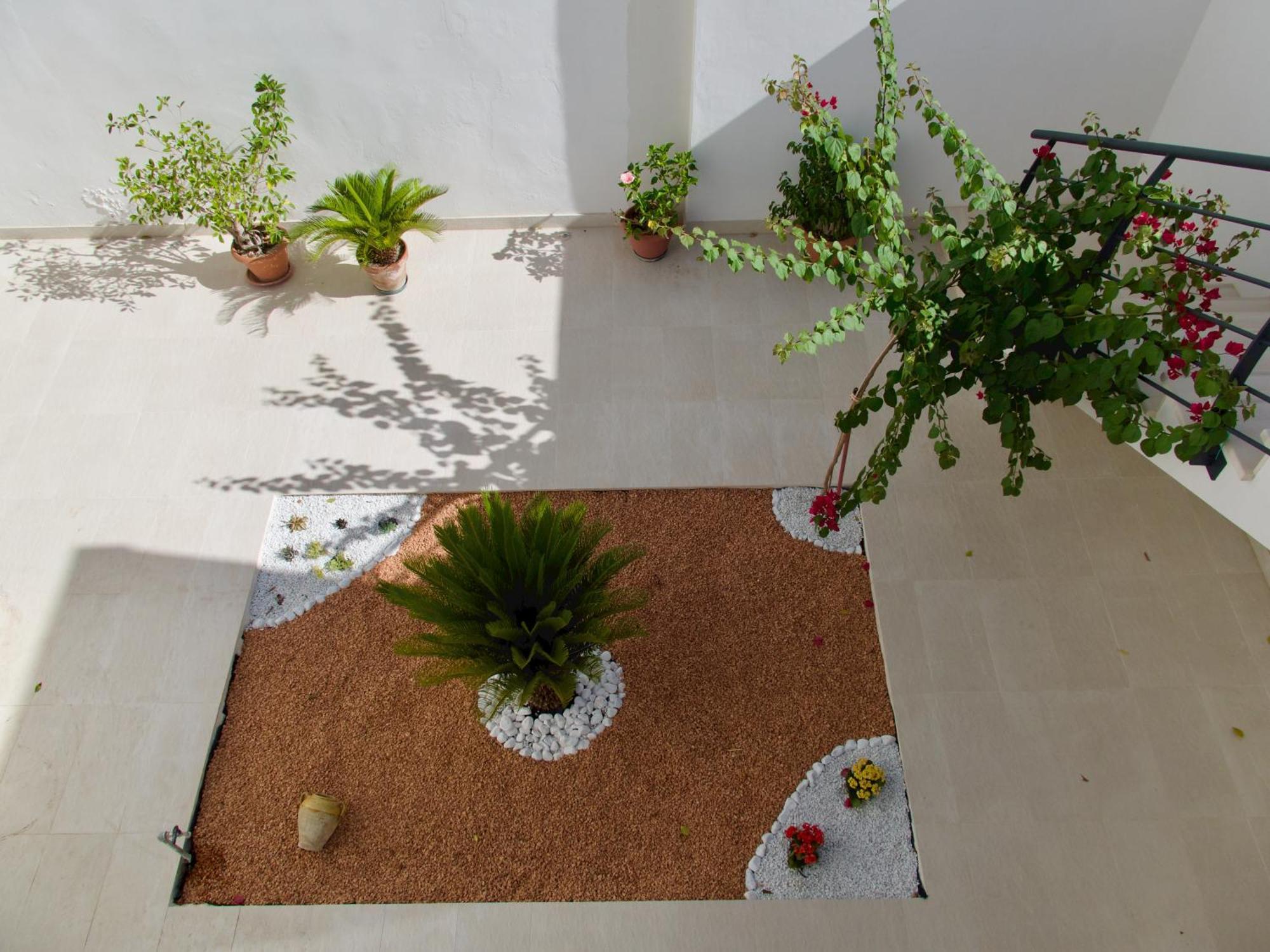Newly Renovated-Holiday House With Large Garden Galatina Exterior photo